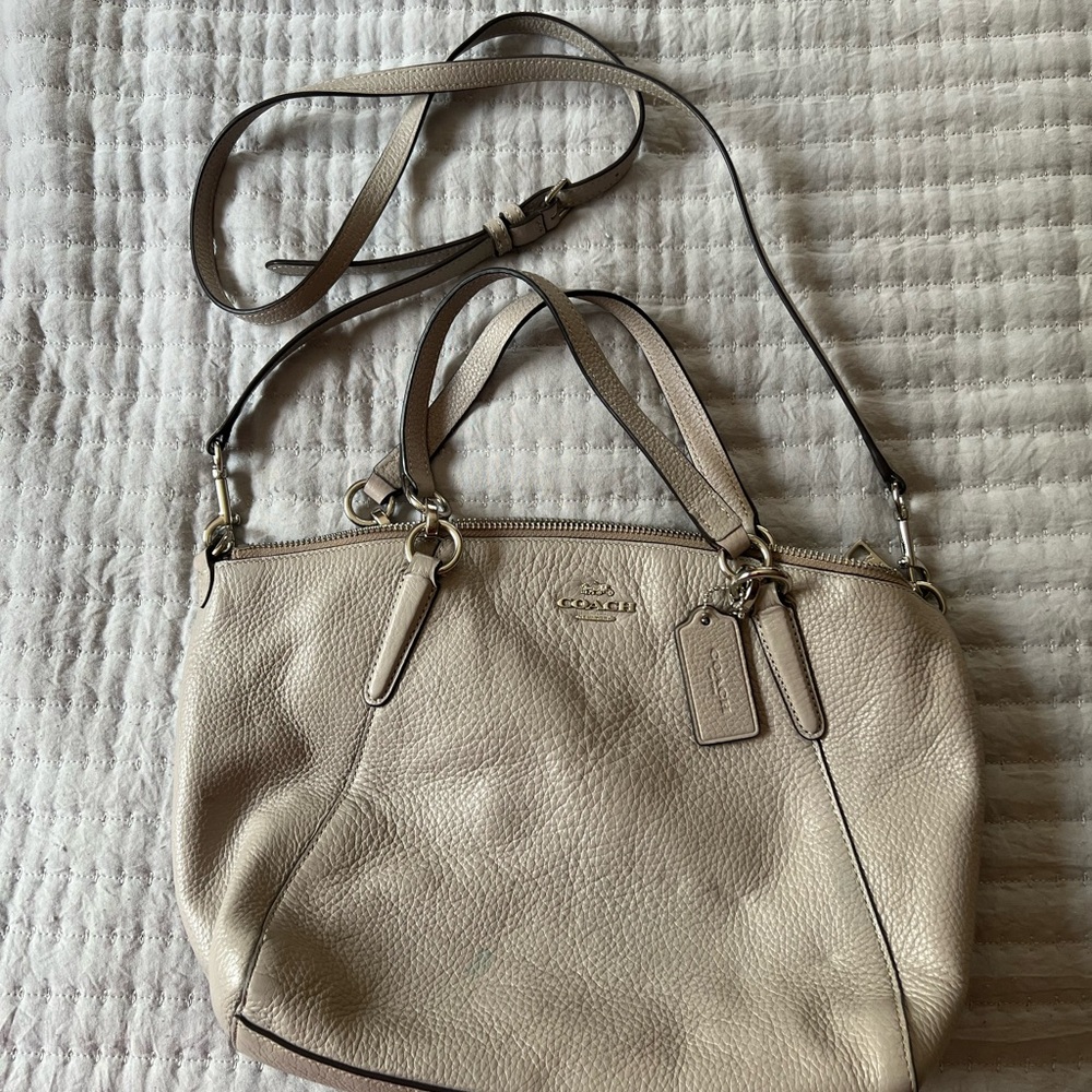 Coach Cream Leather Women's Bag